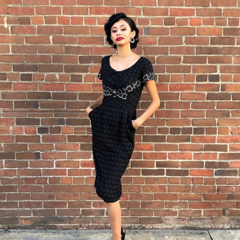 1950s Eyelet Wiggle Dress VLV